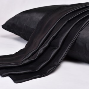 1 PAIR Pure Mulberry Silk Pillowcase. 9 Colours. Cares for your Hair and Complexion. Standard Size. Envelope Design- Black