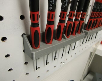 Pegboard holder for 6 screwdrivers