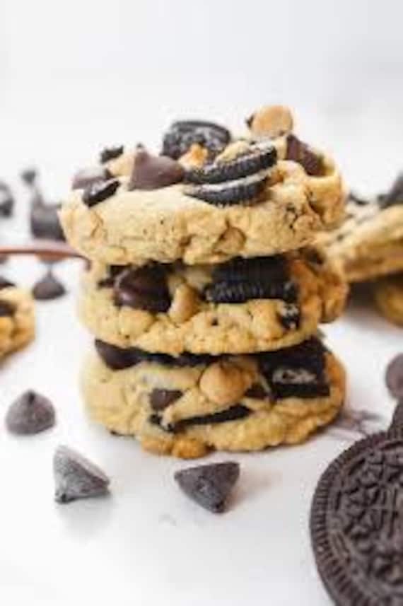 Peanut Butter Oreo Cookies