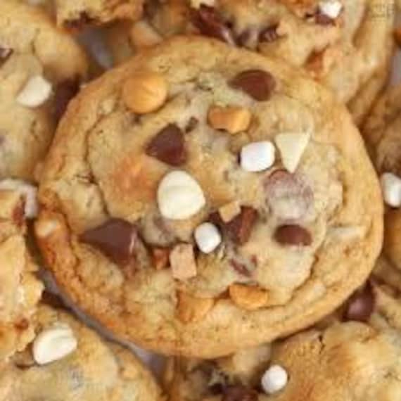 White and Chocolate Chip Cookies