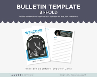 Puede incluir: Una plantilla de boletín bifold en Canva, con un mensaje de bienvenida y una foto en blanco y negro de una persona levantando las manos. La plantilla mide 8,5 pulgadas por 11 pulgadas e incluye una sección de notas.