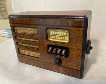 Vintage Deco 1939 Delco Radio R 1153 Bluetooth Speaker Beautiful Wood