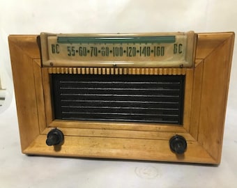 Vintage Deco 1946 Motorola Radio Model 67 X now Bluetooth Speaker Beautiful Wood Free Shipping
