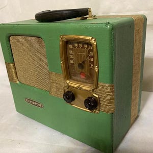 Vintage Deco 1940 Silvertone Radio New Paint New Electronics Bluetooth Nice Free Shipping