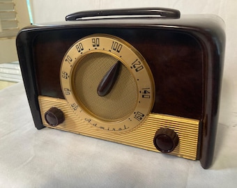 Vintage MCM 1950 Admiral Radio 5E22 Now Bluetooth Beautiful Brown Bakelite Case Free Shipping