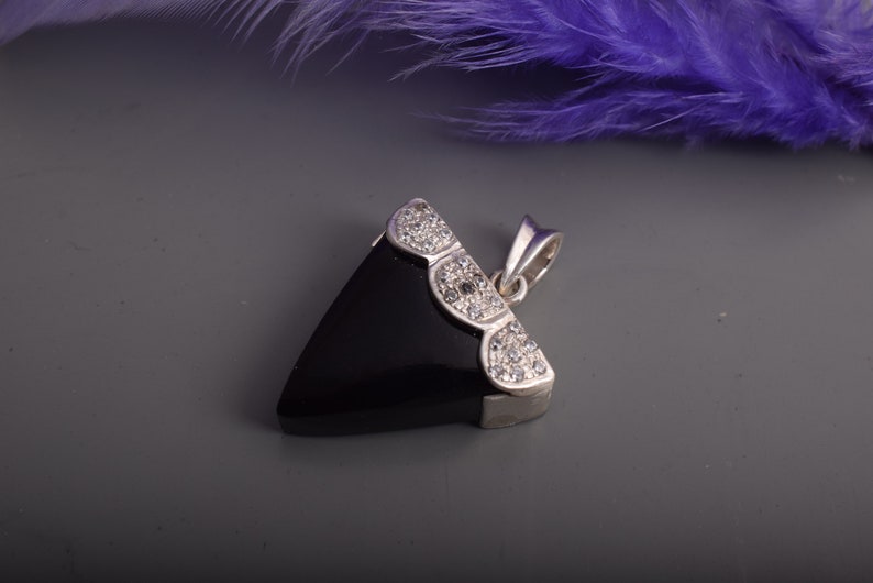 100/% Natural Black Onyx Pendant in 925 Sterling Silver Onyx Pendant 20X21 mm Gemstone Pendant
