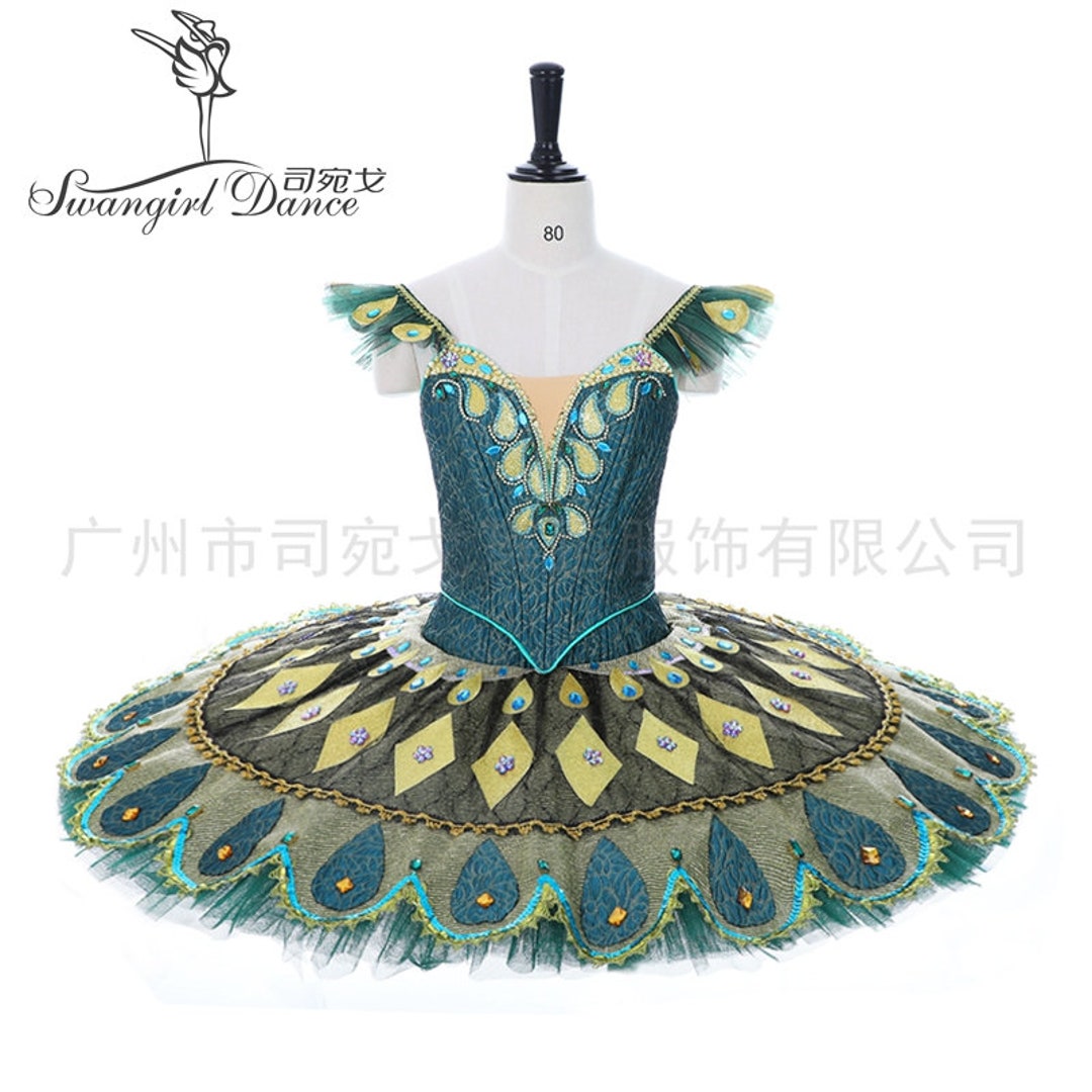 Green Pancake Tutu Ballet Performance Competition Ballet Stage picture