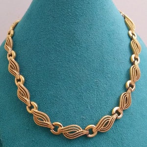 Vintage 1970&#39;s Gold Tone Chain Link Necklace