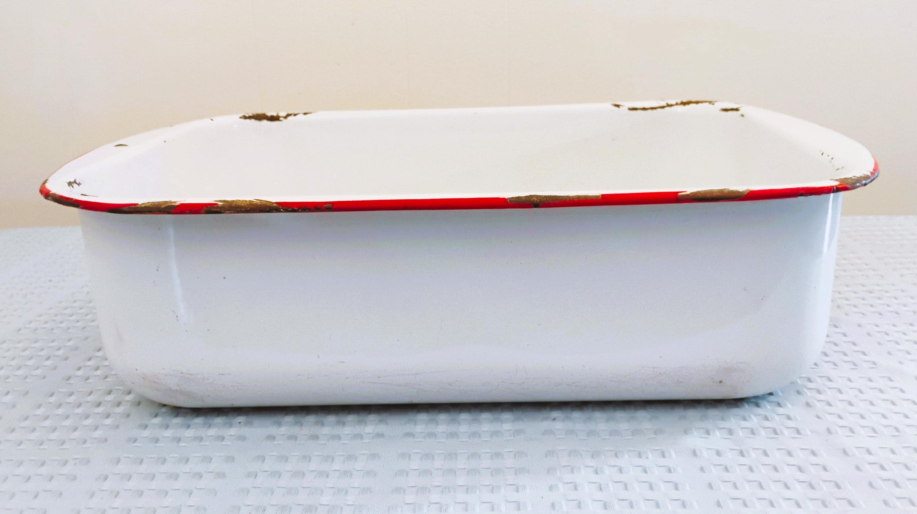Vintage Rectangular White Enamel Roasting Pan - Red Trim