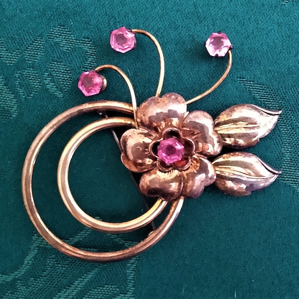 Vintage Harry Iskin 1940's Swirl Pink Rhinestone Pin/Brooch - Signed - 10K