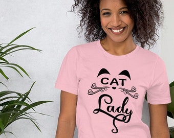 猫のTシャツ～猫好き女性。かわいい猫のシャツ。猫好きの方へ、猫好きのお母さん、猫好き女性、獣医さんへのユニークな猫のギフトや猫の服。