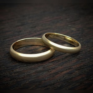 Simple wedding rings 585 gold