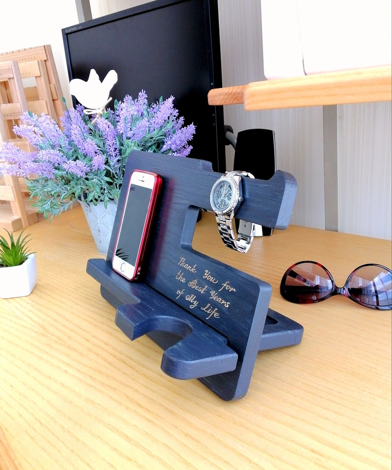 Unique OAK Dock station,Modern Phone Docking,Multi Charging Station,Charging Station Organizer,OAK Docking Station,Nightstand Organizer Mens