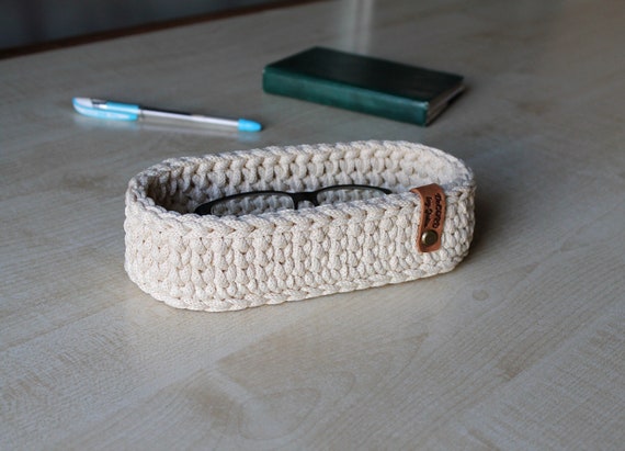 Glasses holder Oval Eyeglasses Stand Holder Crochet Glasses storage Nightstand Accessory Bedside table storage