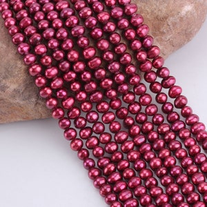 ワインレッド淡水パールビーズ：6～7 mmラウンドポテトパール、14インチストランド