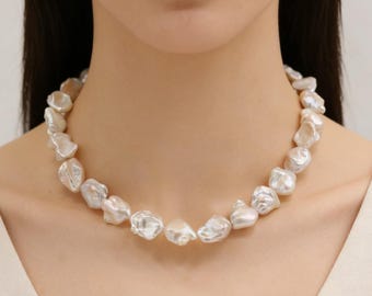 White Baroque Irregular Pearl Necklace, Minimalist Handmade Jewelry, Summer Beach Gift for Wife or Mom, Wedding Jewelry