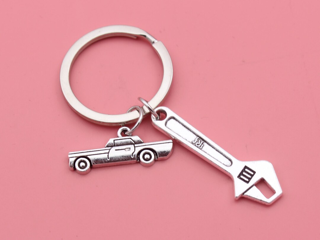 Wrench Keychain,wrench and Car Keyring,mechanic's Keychain.dad Keychain