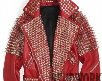 Gang Style Brando Damen Bikerjacke aus rotem Rindsleder mit silbernen Spikes