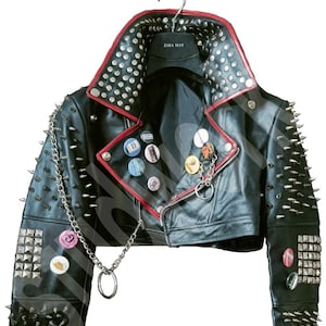Biker&#39;s Punk Heavy Studs Premium Leather Women&#39;s Handmade Steampunk Badges Fashion Gothic Jacket