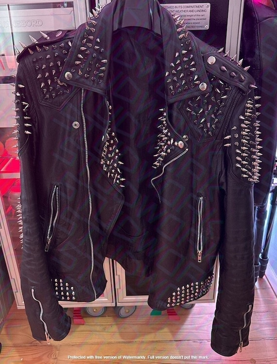 Veste en cuir clouté hotsell