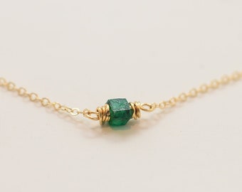 Birthstone Necklace Simple Jardin Sterling Silver Emerald Gemstone Necklace Emerald Necklace Green Necklace Natural Emerald Necklace