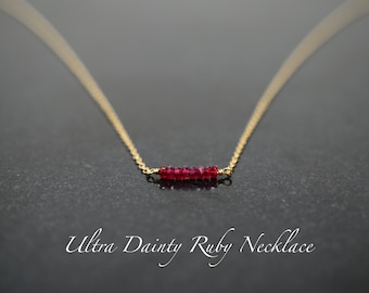 LAATSTE PAAR robijnketting, sierlijk, minimalistisch, 14K gold filled, sterlingzilver, rood, longido robijnrode ketting, klein, geboortesteen juli, natuurlijk