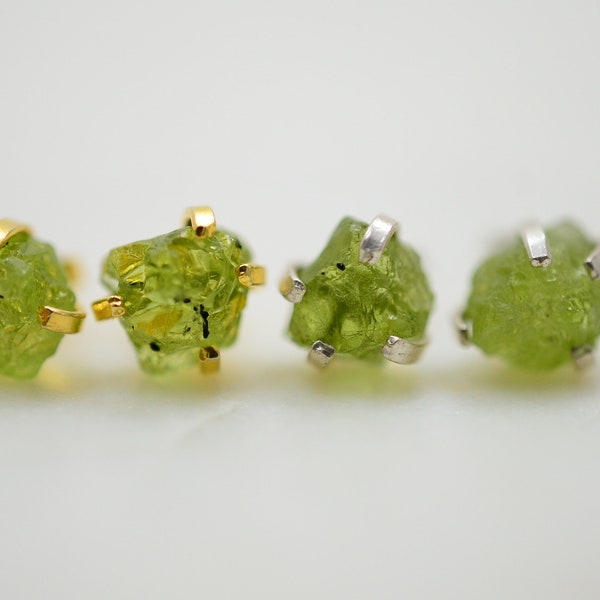 Raw Peridot stud Earrings, Sterling Silver, Gold, Dainty, August Birthstone Birthstone, Natural, Green Stone, prong earrings, Natural stone