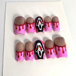 Pink Scream Press on Nails
