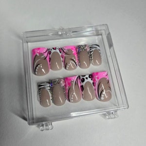 Pretty Pink Nails / French Tips / Zebra Print Nails/ Cheetah Print Nails/ y2k Nails/