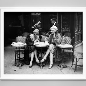 Français Cafe Girls Print, Flapper Girls des années 1920, Paris Cafe vintage, style vintage, art mural en noir et blanc, tirage d’art de qualité muséale