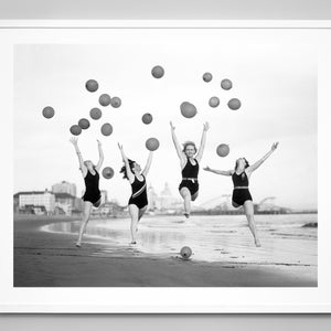 Beach Girls Balloon Print, Vintage Beach Style, Beach House Print, Wall Art, Black and White Photo, Museum Quality Photo Art Print