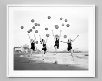 Beach Girls Balloon Print, Vintage Beach Style, Beach House Print, Wall Art, Black and White Photo, Museum Quality Photo Art Print