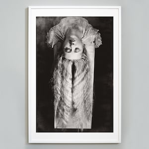 落ちてくる髪のプリント、マン・レイ、シュルレアリスム写真、長い髪の女性のプリント、1929年、白黒写真、美術館品質のプリント、壁アート