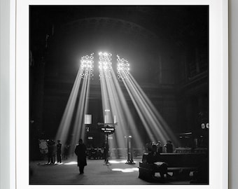 vintage Train Station Print, Chicago Illinois Union Train Station, Photographie vintage en noir et blanc, 1943, Museum Quality Art Print