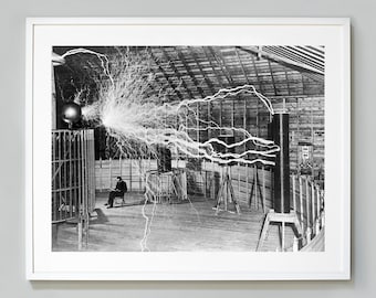 テスラコイルの写真プリント、ニコラ・テスラ、電気、科学実験、白黒の