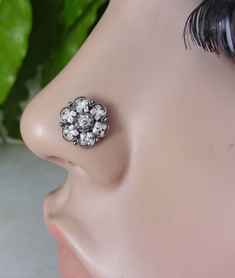 Black Nose Stud Flower Nose Stud Black Nose Piercing Crystal Etsy