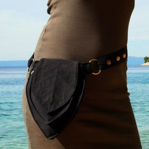 Fanny pack Utility belt Bag 2 in 1 for waist or shoulder Minimalist style Black cotton The Panbelt zdjęcie 7