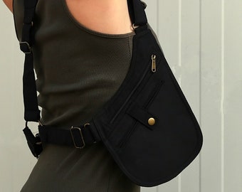 THE HOLSTER ~ Shoulder bag ~ Utility vest with 6 pockets ~ Fully adjustable ~ Black cotton ~ Unisex