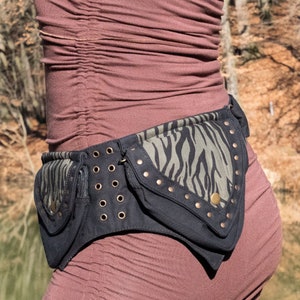 Pocket Belt ~ Utility Belt ~ Festival and Travel Hip Bag Pocket Belt ~ Utility Belt ~ Festival and Travel Hip Bag
