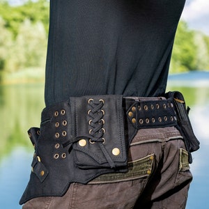 Utility belt ~ Pocket belt ~ Hip bag for Festival, travel and urban life ~ 5 pockets ~ Black cotton ~ From size S till XL ~ The Twistbelt