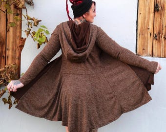 Long cardigan ~ Knitted top ~ Big hoodie ~ Thumb holes ~ Elven ~ Brown ~ Medieval style ~ The Riding Hood cardigan