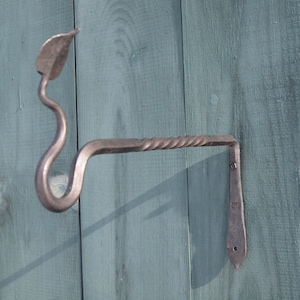 Handgeschmiedete Blatt-Ende-Pflanzenaufhänger, Pflanzenaufhängung, Laternenaufhänger, Vogelfutteraufhänger