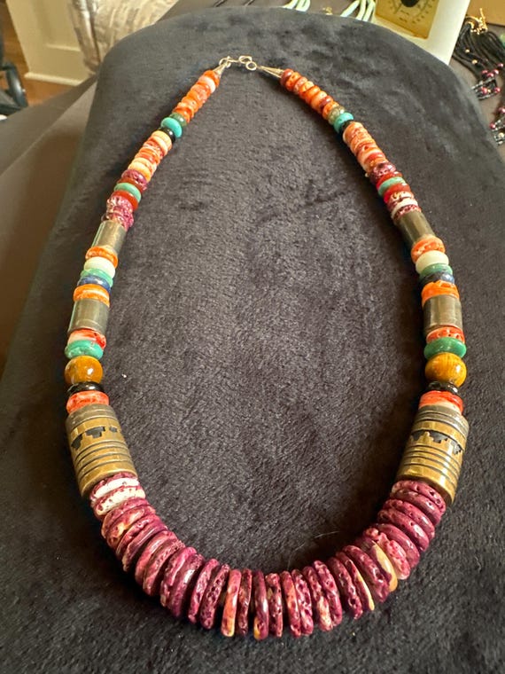 Native American Authentic Singer Chunky Coral Sterling Silver Necklace Native American Authentic Singer Chunky Coral Sterling Silver Necklace
