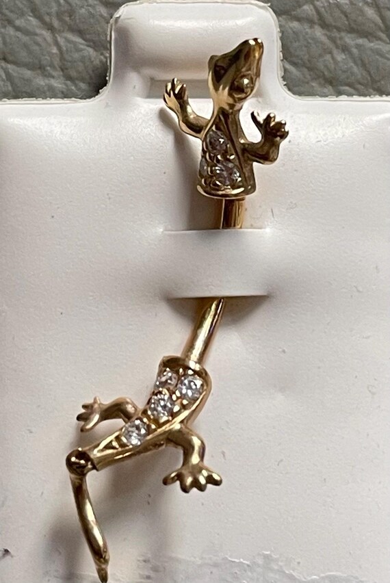 14K Solid Yellow Gold Lizard Belly Ring: Zirconia… - image 9