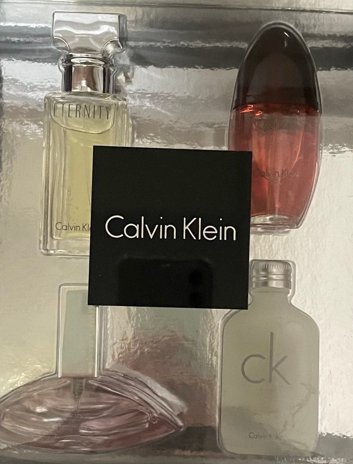 Calvin Klein Women 4 Pieces Perfume Gift Set 15 Ml New - Etsy Calvin Klein Women 4 Pieces Perfume Gift Set 15 Ml New - Etsy