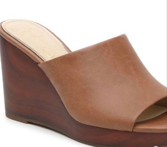 Jessica simpson sierra wedge deals