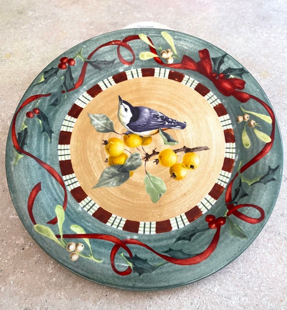 Lenox Winter Greetings Everyday Nuthatch Stoneware Goldfinch Set