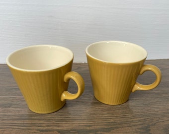 Vintage keramische boerderijkoffiemokken Set van 4 bohomokken uit het midden van de eeuw