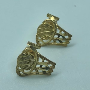 Real solid Yellow Gold 10 K Gold Basket Ball Post Earrings New in Box