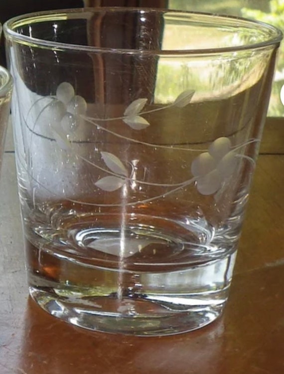 Vintage Etched Juice Glasses Set of 2 Flat Bottom 8oz Etsy